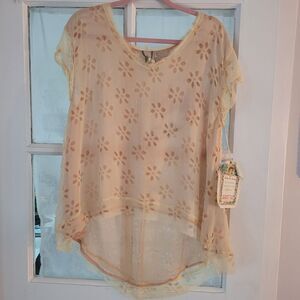 Aratta Silk Laser Cut Petals High Low Top - Size Medium - NWT